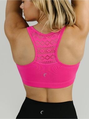 ZYIA Vibrant Hot Pink Supportive Sports Bra